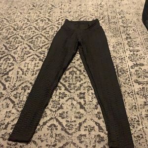 Tiktok leggings! Make 🍑look so pretty, not see through at all